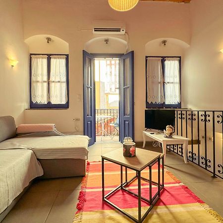 Apartament Kali Strata 2 - Downtown Simi Zewnętrze zdjęcie