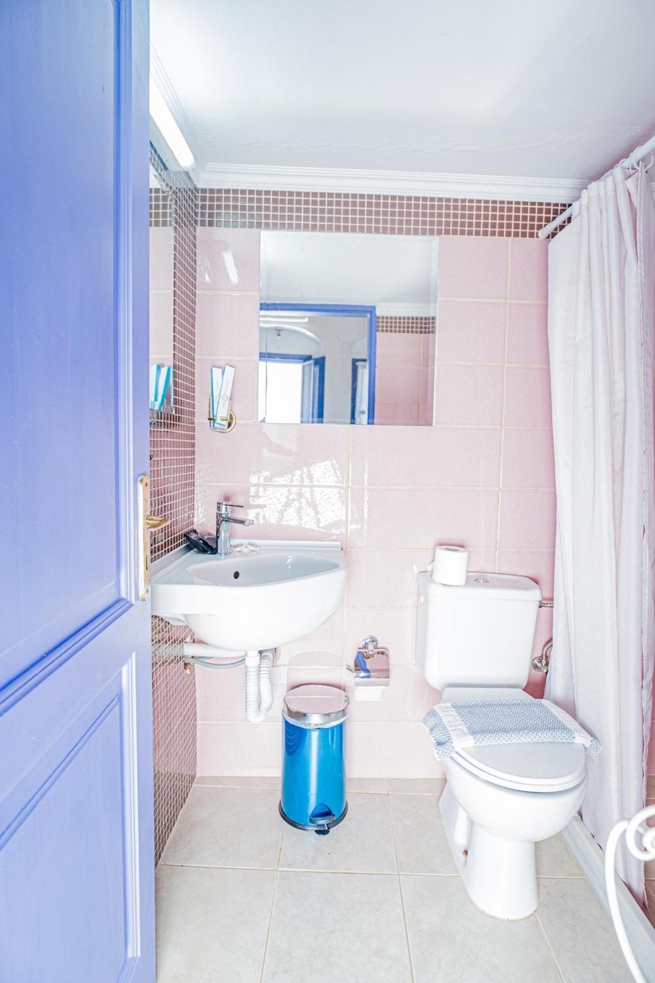 Apartament Kali Strata 2 - Downtown Simi Zewnętrze zdjęcie