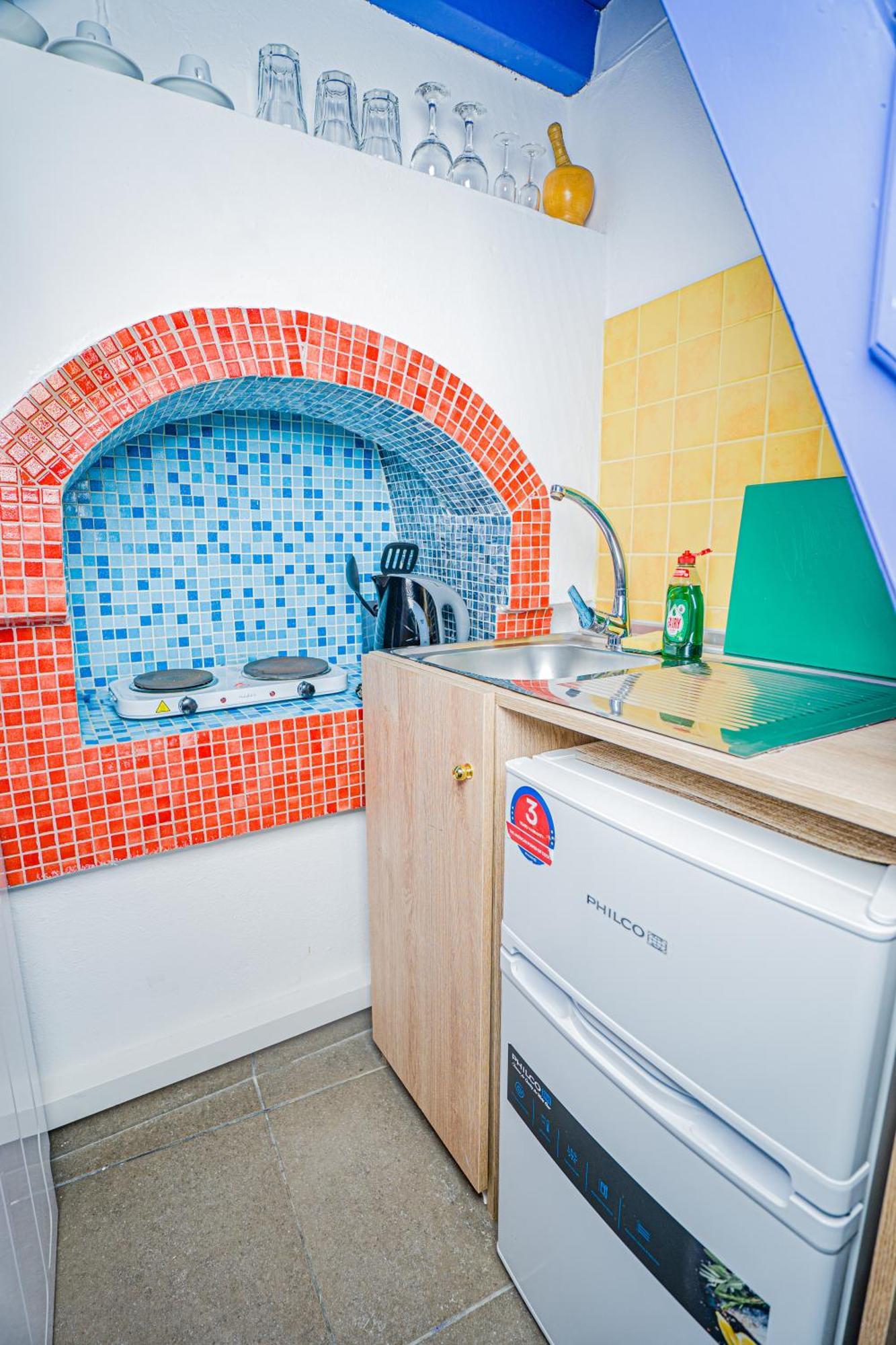 Apartament Kali Strata 2 - Downtown Simi Zewnętrze zdjęcie