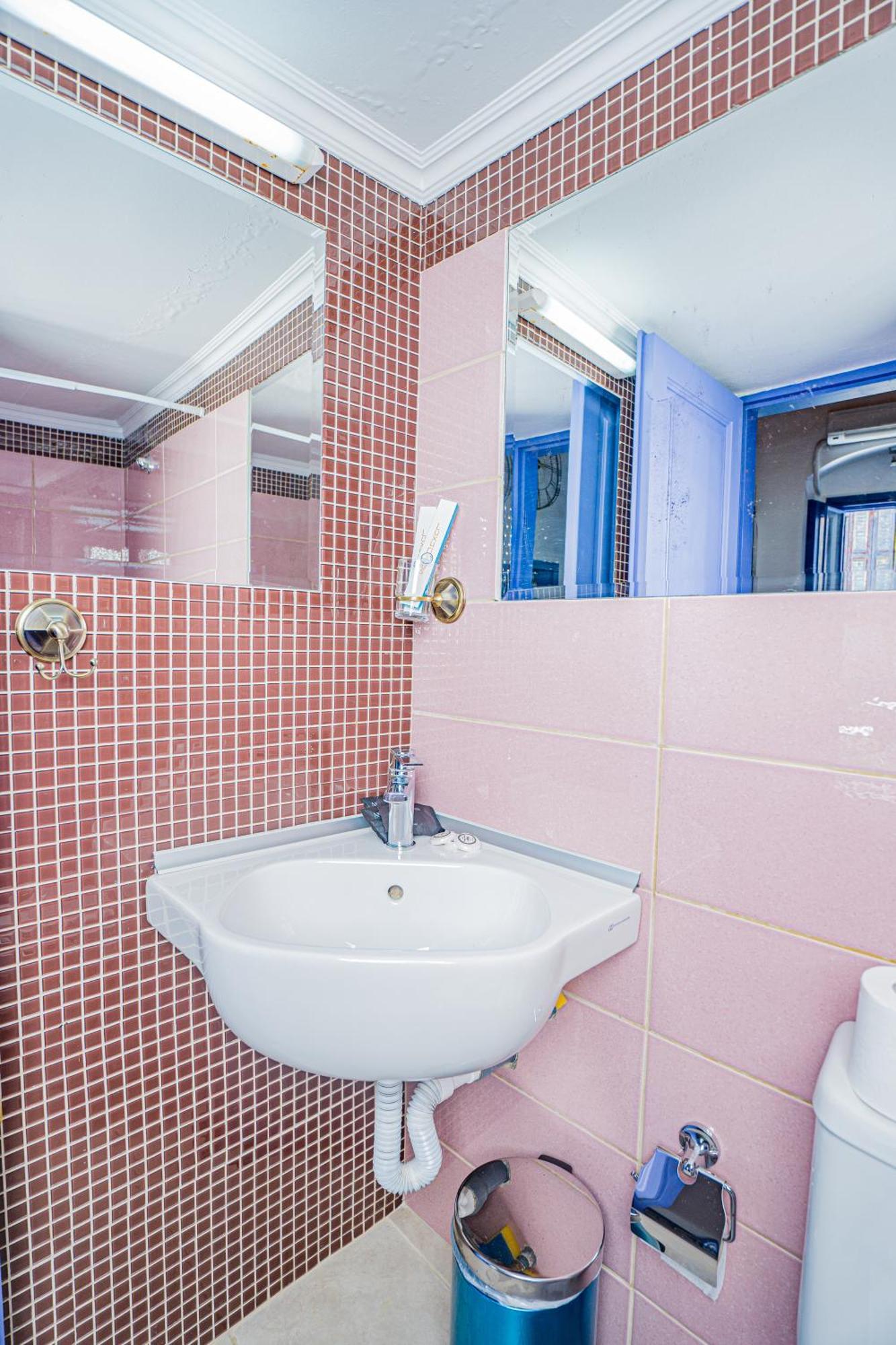 Apartament Kali Strata 2 - Downtown Simi Zewnętrze zdjęcie
